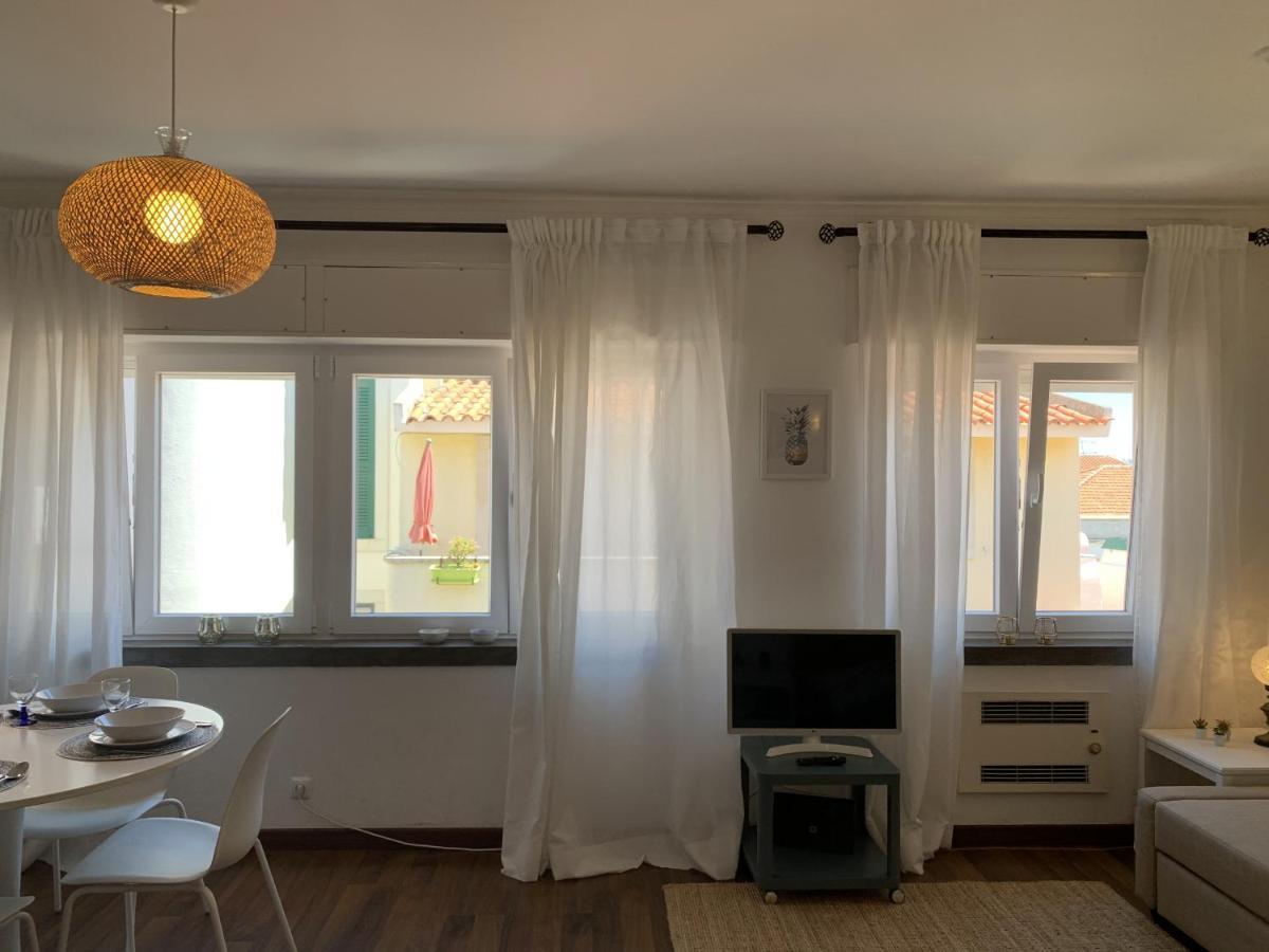 Relaxing Apartment In The Heart Of Кашкайш Экстерьер фото