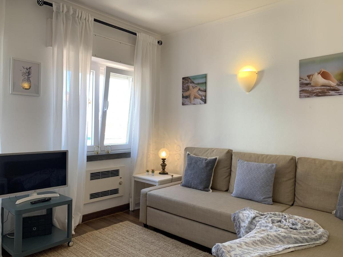 Relaxing Apartment In The Heart Of Кашкайш Экстерьер фото